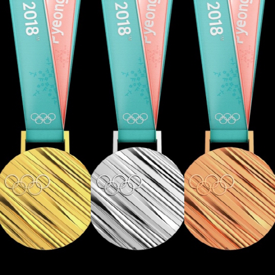 '한글' 모티브 평창올림픽 메달, 서울 뉴욕 동시 공개