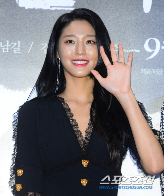 설현, 여자 광고모델 브랜드 1위…김소현-아이유 제쳤다