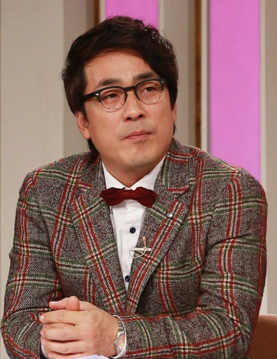 방송인 김한석, 19일 모친상 비보…'폐암투병 끝 별세'