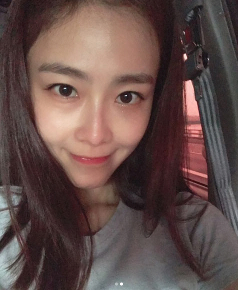 '♥마이크로닷' 홍수현, 공개열애 후 첫 근황 '더 어려진 미모'