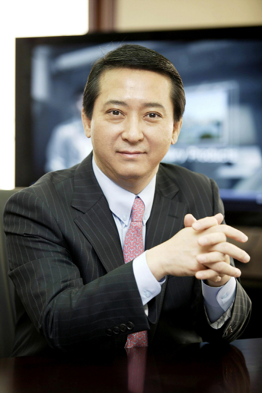 LG, 신임 최고운영자(COO)에 권영수 부회장 선임