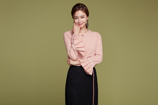 홍수현, 사랑받아 더 예뻐진 미모