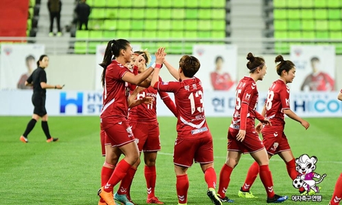 여자축구 현대제철, 경주한수원에 5-1 대승…1위 질주
