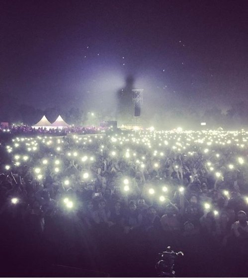 뉴델리 공연장 뒤덮은 스모그에 브라이언 애덤스 '깜짝'