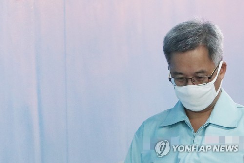 `아내폭행` 드루킹 "댓글조작으로 속단하면 안돼"…징역3년 구형
