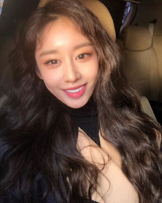 "눈부셔"…티아라 지연, 더 예뻐진 미모