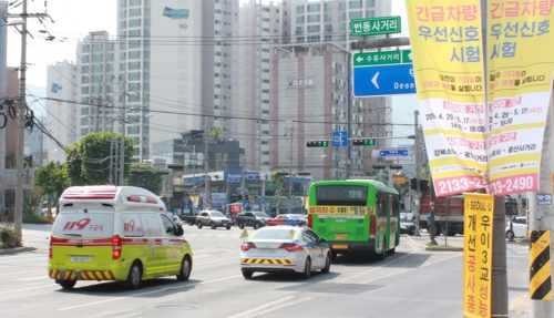 '소방차 출동시 자동으로 녹색불'…LGU+, 서울시와 실증