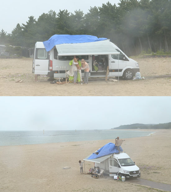 '캠핑클럽' 휘몰아치는 비바람에도 유쾌한 핑클의 첫 '우천 캠핑'