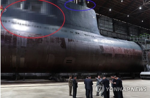 SLBM 탑재 북한 신형 잠수함 진수 임박?…CNN도 보도