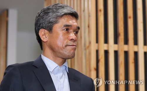 '횡령·성폭행' 혐의 정종선 고교축구연맹 前회장 구속