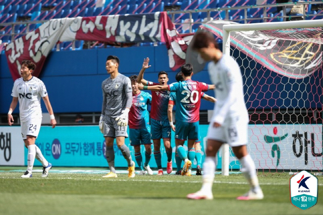 '이랜드마저 넘었다' 대전 하나의 초반 질주, 지난 시즌과는 다르다