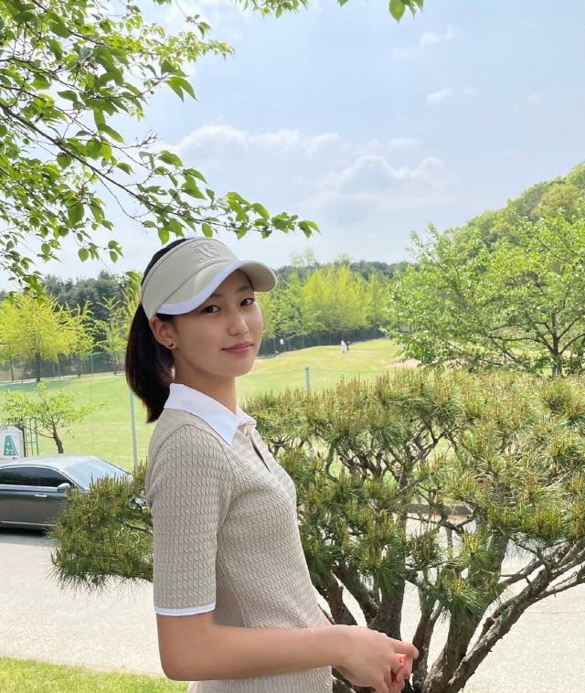 박연수 딸 송지아, 15살 완성형 미모…아이돌이라 해도 믿겠어