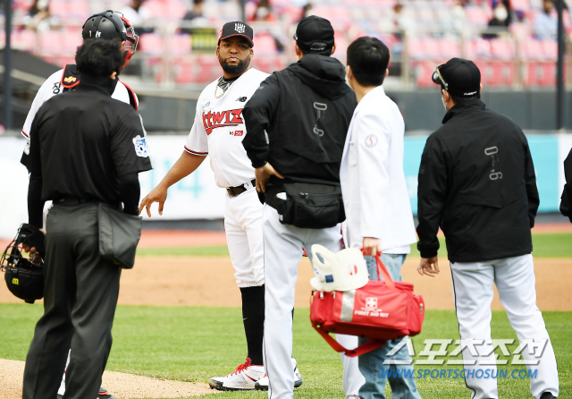 '무쇠팔' 데스파이네, 160㎞ 타구 맞고도 멀쩡...시즌 5번째 QS