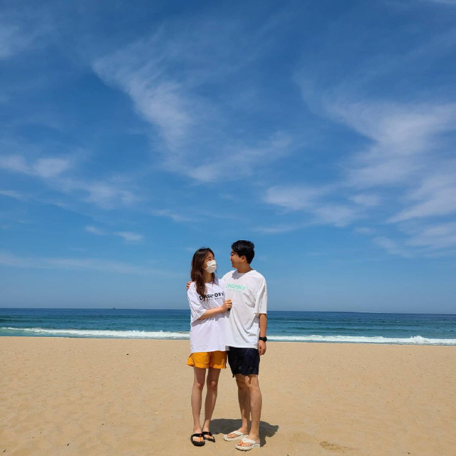 박휘순, 17세 연하 ♥천예지와 떨어질 줄 모르는 신혼부부 '달달'