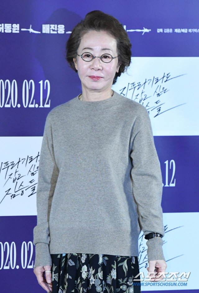 "'미나리' K-할머니" 윤여정, 5월 브랜드평판 1위