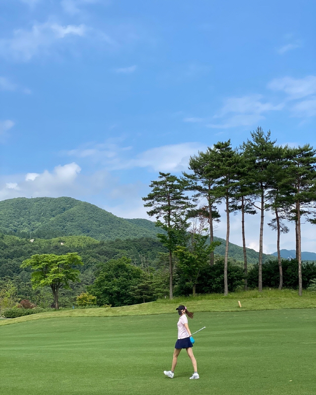 한혜진, 축구→골프까지 도전?…모델에서 운동선수 전향?