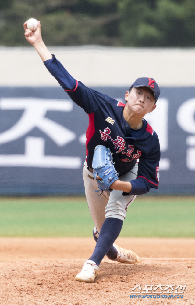 [목동리뷰]'임동환 결승타' 야구 명문의 힘! 신일, 이준혁 버틴 율곡고 6대1 격파…청룡기 2R 진출