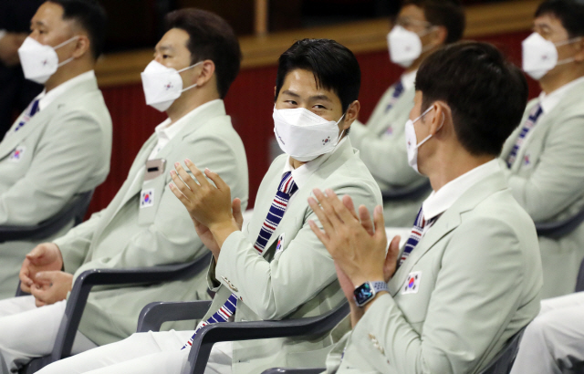 막내는 막내, 이강인의 반전 매력 "우리팀 투덜이"