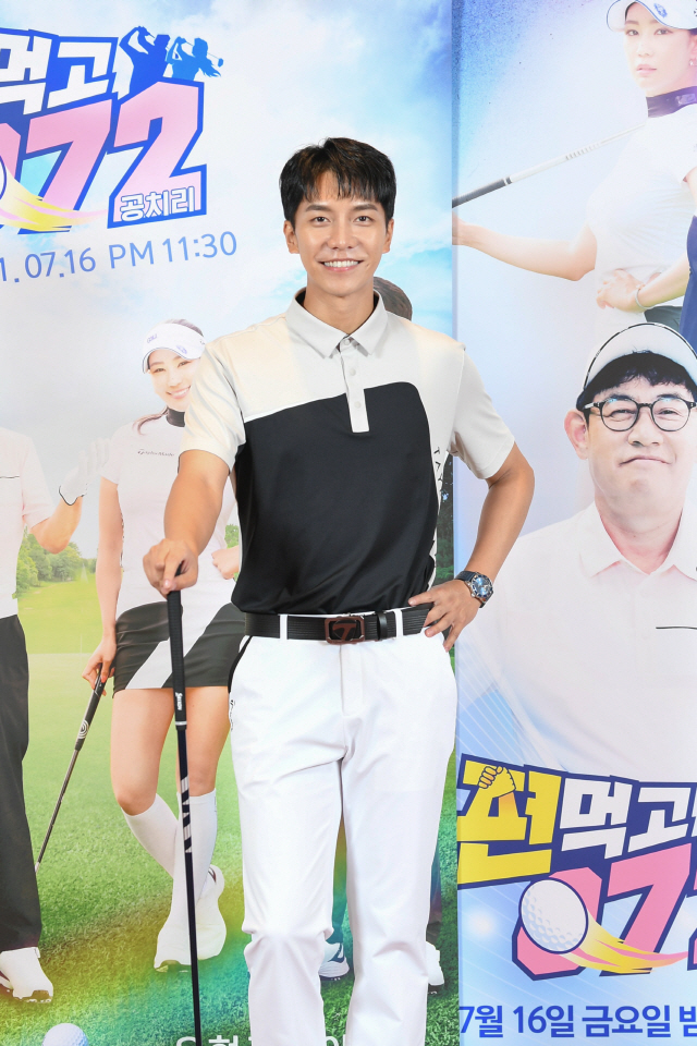 '공치리' 이승기 "예능하다 집에 가고 싶다는 생각 처음해봤다"