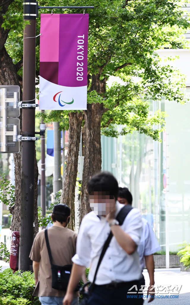  올림픽  분위기 실종된 도쿄 거리