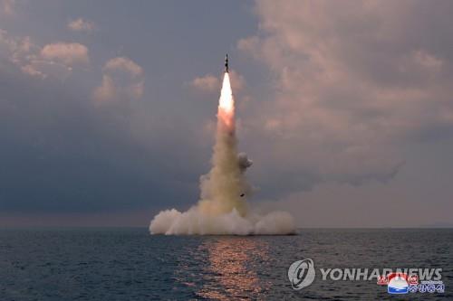 미 싱크탱크 "북한, 언제든 SLBM 추가 발사시험 능력 보유"