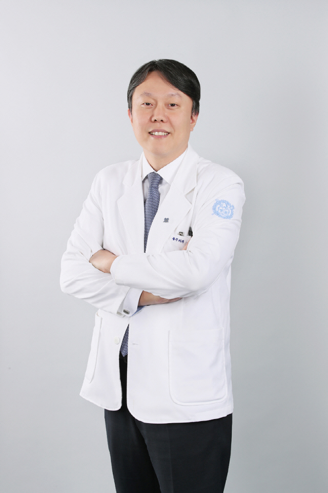 보라매병원 성용원 교수 '3D 흉강경 시스템 수술' 효과·안전성 입증