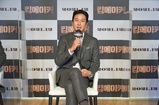 '킹메이커' 이선균 "설경구와 운명적 느낌, '나 들어갈래' 마음으로 참…