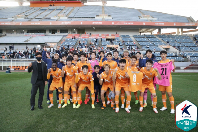 제주, 수원FC와의 홈 경기 목숨 걸고 뛰어야 하는 이유