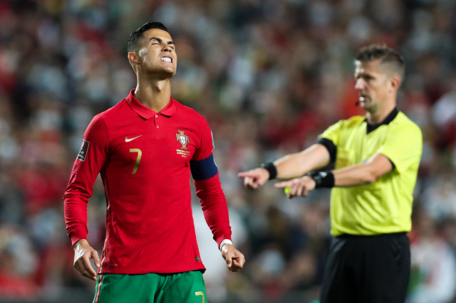 호날두의 포르투갈과 '유로 챔피언'이탈리아 중 한 팀은 월드컵 못 간다