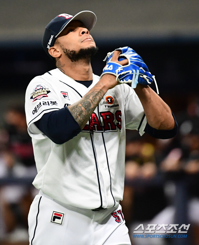 부족한 외인 선택지, 日야구 '하이재킹', KBO 좋은 외인 구하기 쉽지…