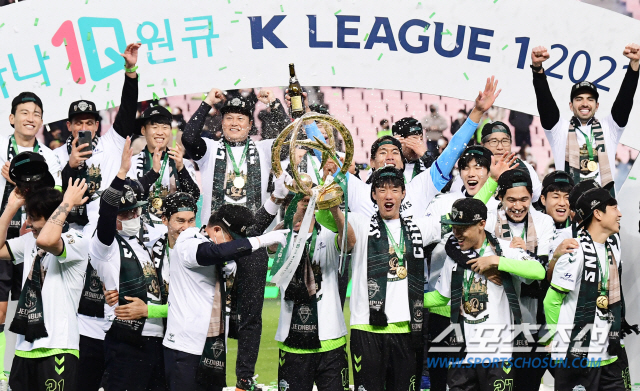 전북 5연패, 월드컵 4강 신화의 귀환...2021년 K리그 10대 뉴스