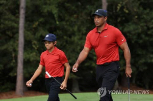 '우즈 아들' 찰리, 댈리·싱·코다와 같은 티에서 경기한다