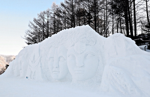 진짜 겨울의 3년 만에 귀환…태백산 눈축제 개막