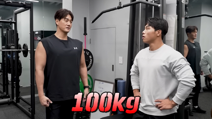 '김효진♥' 유지태 100kg 벌크업..'아이언맨' 윤성빈이 작아보이는 …