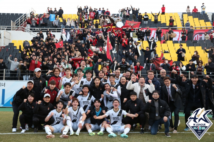 '깜짝 선두' 경남, 6골 보다 반가운 '무실점'