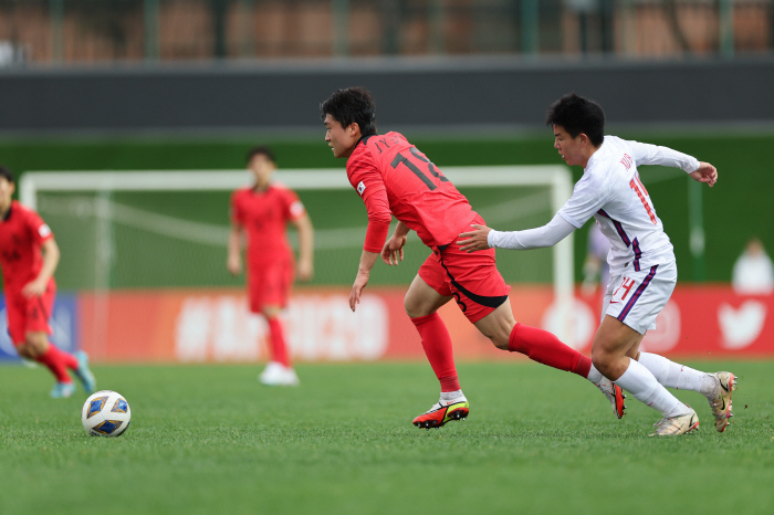 김은중호, '저질축구' 中 꺾고 U-20 亞컵 4강 진출…WC행 티켓 획…