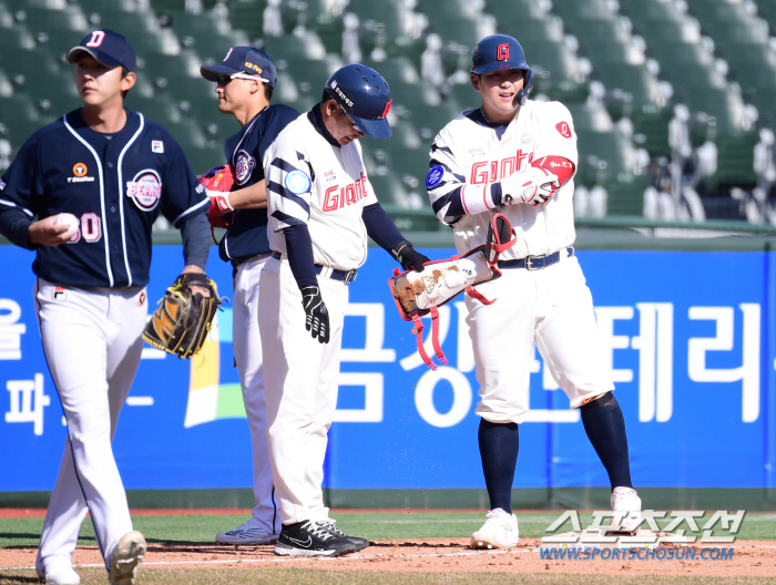 '송승환+안재석 홈런→허경민 역전 결승타' 두산, 이승엽 감독 데뷔전서 …