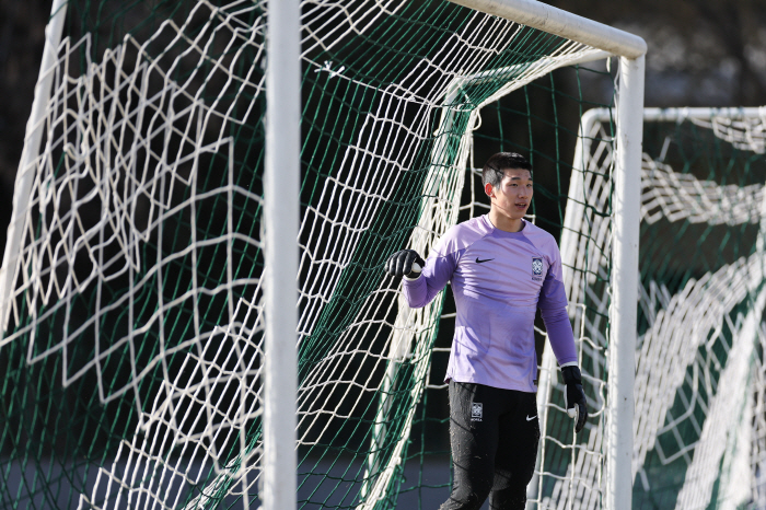 '인천 GK 레전드' 피 물려받은 김준홍 환상 선방쇼, 전북+韓축구 10…