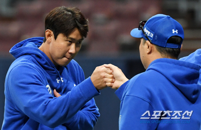 '만년 거포 유망주 꼬리표 뗀다!' 간절한 김동엽을 지켜보는 박진만 감독…