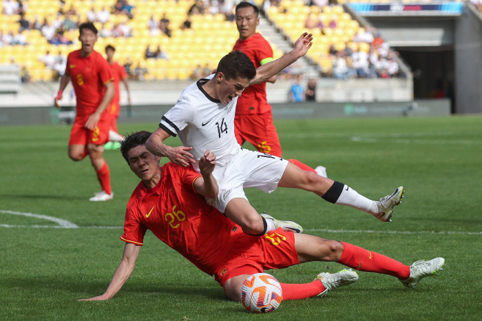 '겨우 영패를 면했다' '고구마' 결정력+자책골 불운 中, FIFA랭킹 …