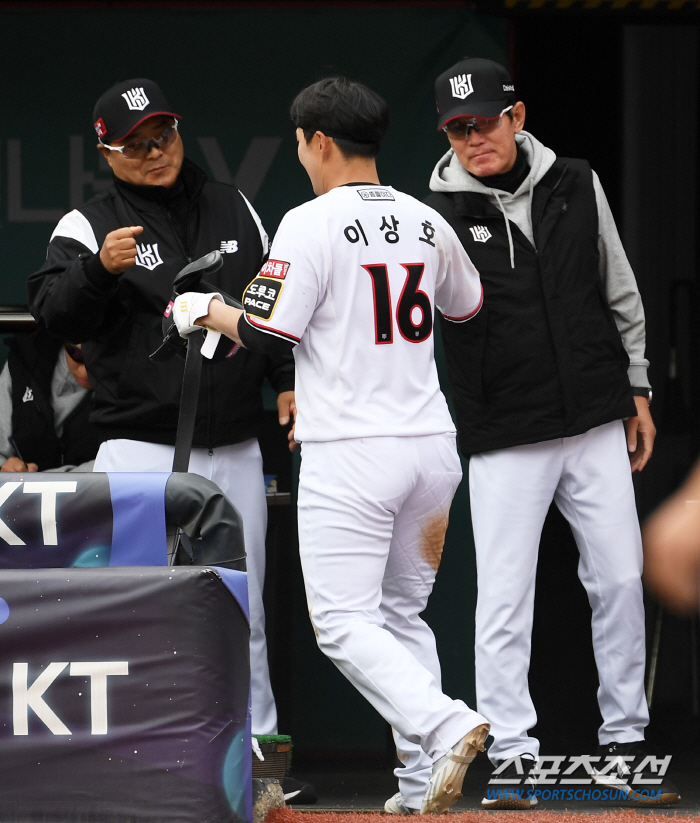 "개막까지 잘 끌어올려주길" 마지막 2경기, 이강철 감독의 시선[수원 현…