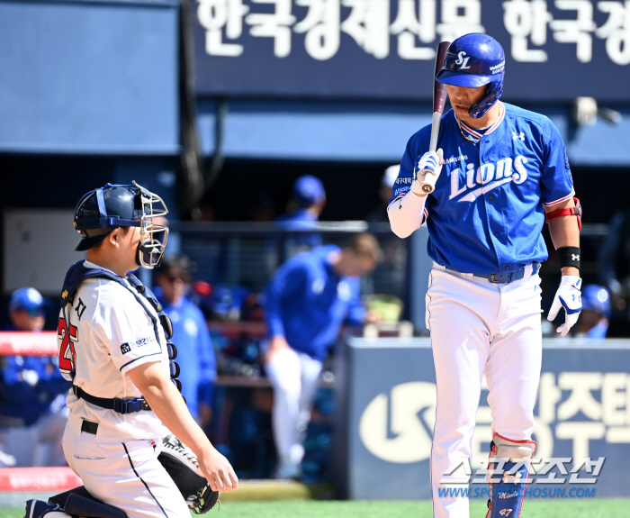 '형님 어서 오십쇼' 선배포수 향한 곰탈여우의 극진한 대접, 머리싸움 승…