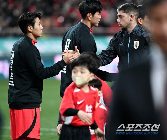 [우루과이전]'우리 강인이 건드렸냐!' 韓 매운맛 야유 응징, 발베르데 …