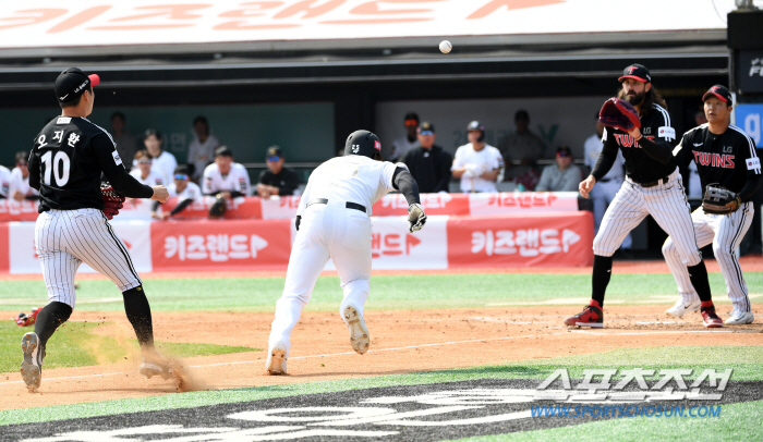 '정면충돌도 피하지 않았다' 알고보니 MLB 1라운드 유격수 출신 켈리.…