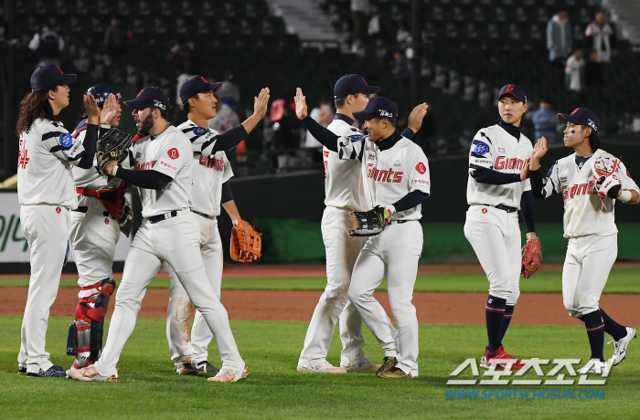 '8연승-5연승-5연승-3연승' 한화 뺀 지방 구단들의 역대급 반란...…