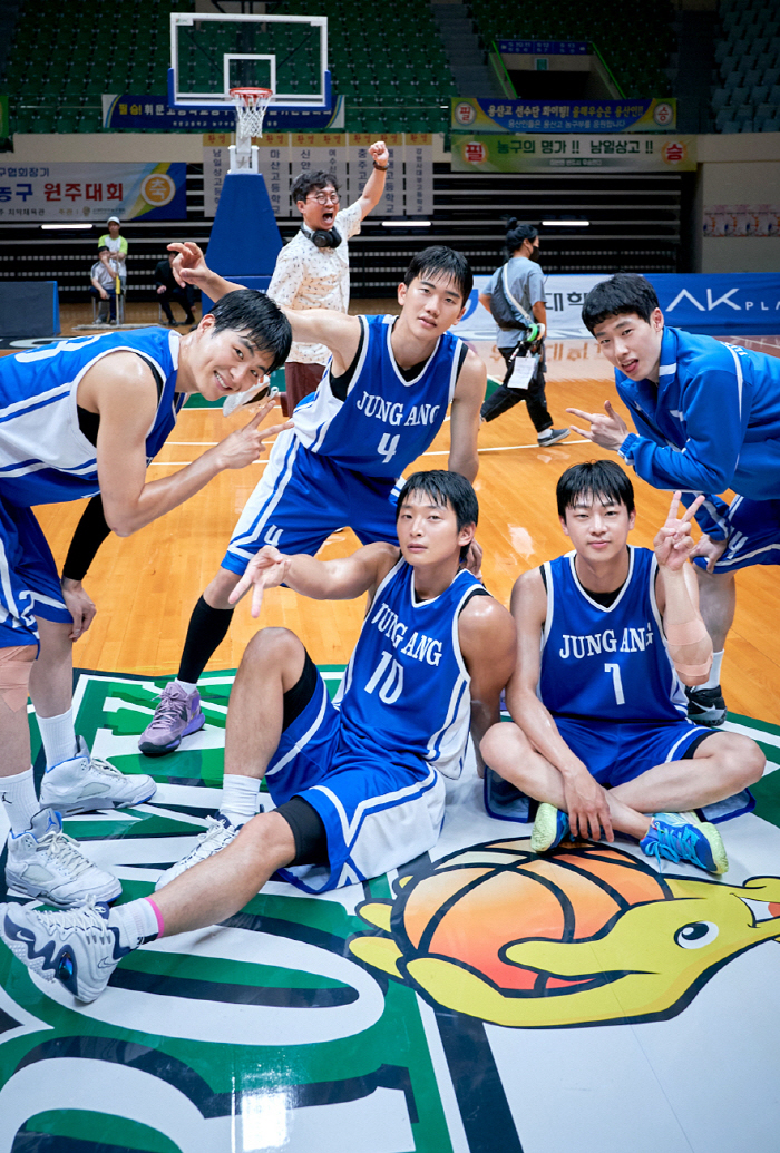 [SC초점] 스포츠팬 심장 떨려..야구·축구·농구가 잡은 콘텐츠 열풍