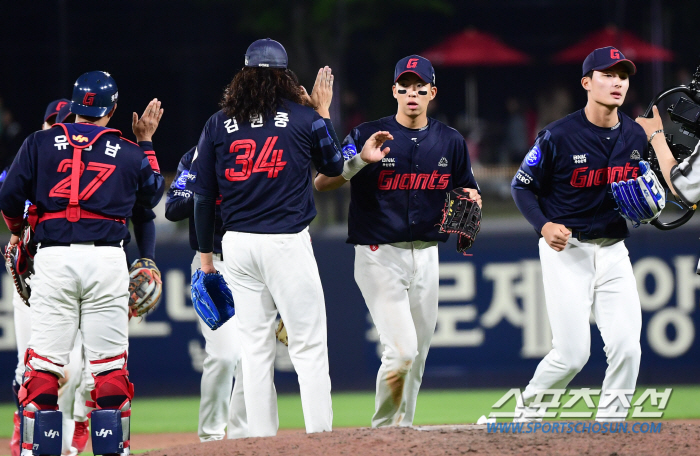 "원팀 스피릿!" 김민석→한동희가 이끈 9연승 질주…사령탑의 만족감 [광…