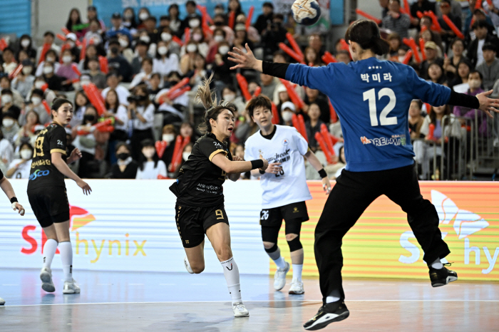 '통합챔피언' 삼척시청 '특급막내' 김민서 신인상+MVP 석권, 부산시설…