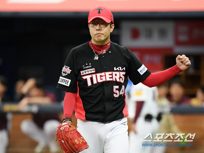 사라진 150km, 변화구-완급조절의 향연...흐르는 세월이 느껴졌다