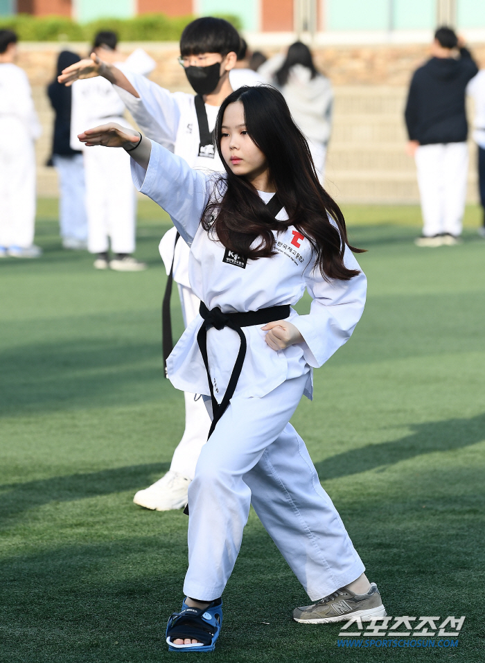 공부체력X인성 키우는 모닝태권도,'동탄국제고' 전교생이 유단자[다시 학교…